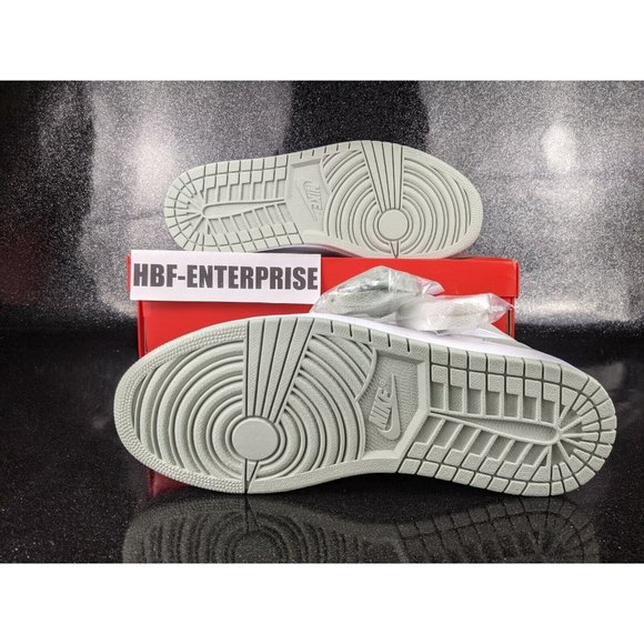 Nike Air Jordan 1 High OG White Seafoam Green Pink Women's 12 Men's 10.5 NIB - Picture 3 of 11